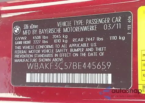 2011 BMW 328I xDrive z USA, uszkodzony, nr VIN WBAKF3C57BE445659